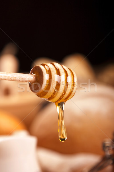 [[stock_photo]]: Miel · bois · lait · déjeuner · abeille · sweet