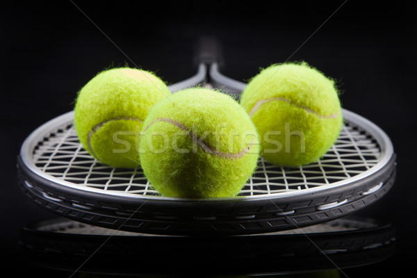 Raquette de tennis balle sport tennis [[stock_photo]] © BrunoWeltmann