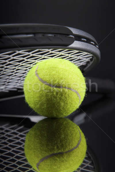 Zestaw rakieta tenisowa piłka tenis studio Zdjęcia stock © BrunoWeltmann