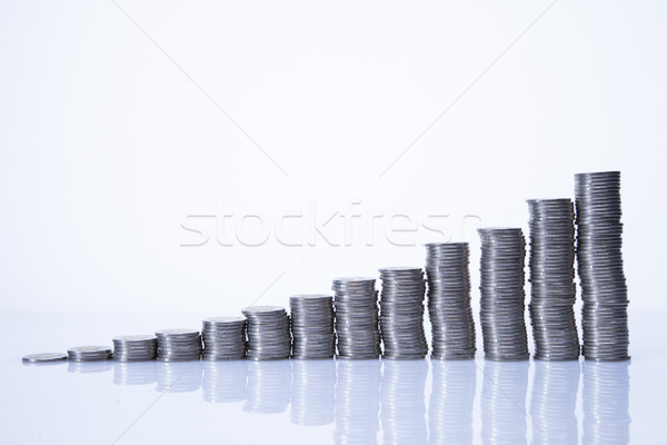 Zdjęcia stock: Ceny · monet · odizolowany · biały · działalności · banku