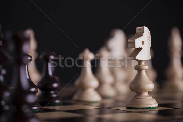Stock fotó: Sakk · fehér · vs · fekete · fából · készült · sakktábla
