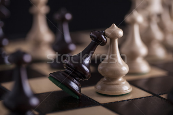 Sakk fehér vs fekete fából készült sakktábla Stock fotó © BrunoWeltmann