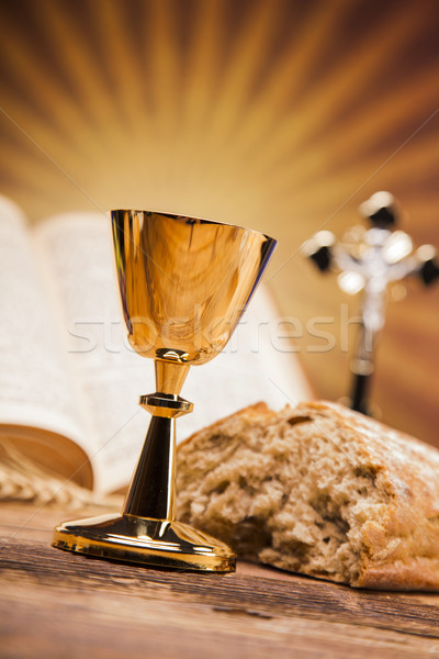 Sacro oggetti bible pane vino libro Foto d'archivio © BrunoWeltmann