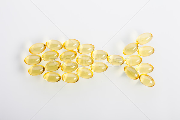 Acizii omega 3 gras alb farmacie obiecte Imagine de stoc © BrunoWeltmann