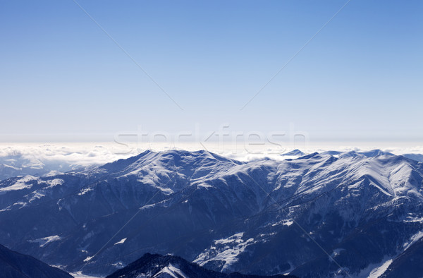 Berge Morgen Dunst Georgia Ansicht Stock foto © BSANI