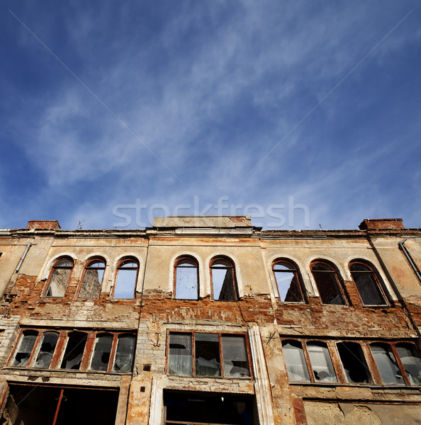 Stockfoto: Oude · vernietigd · huis · gebroken · Windows