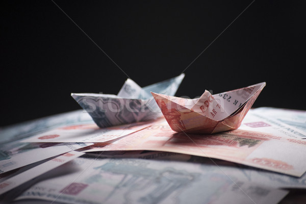 Statku origami ceny działalności banku Zdjęcia stock © butenkow