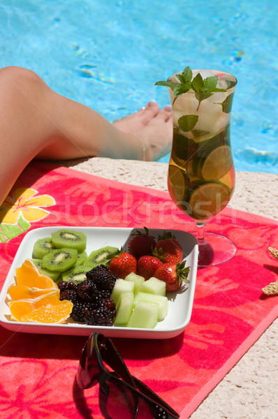 Stockfoto: Vakantie · vrouw · drinken · gezond · eten · vruchten
