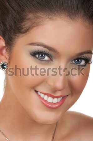 Cosmetic se completează până frumos femeie faţă Imagine de stoc © BVDC