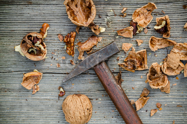 Gebarsten hamer oude houten top Stockfoto © c12