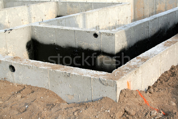 Temel yeni ev duvar gayrimenkul beton Stok fotoğraf © ca2hill