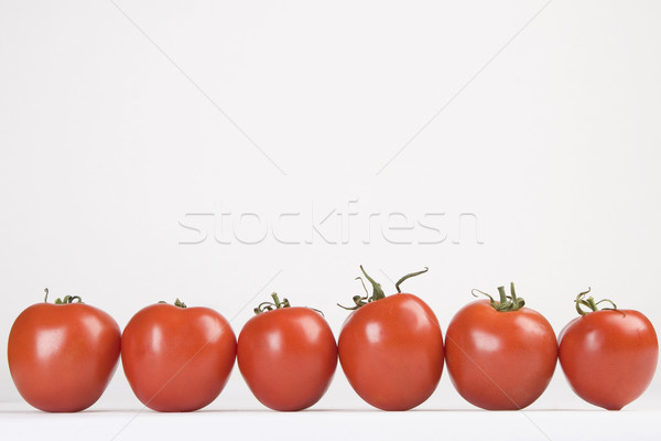 Rood tomaten klaar salade lijn vers Stockfoto © caimacanul