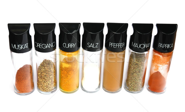 Specerijen nootmuskaat oregano kerrie zout peper Stockfoto © Calek