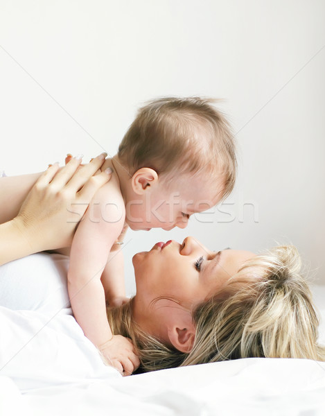 матери сын играет женщину ребенка счастливым Сток-фото © Calek