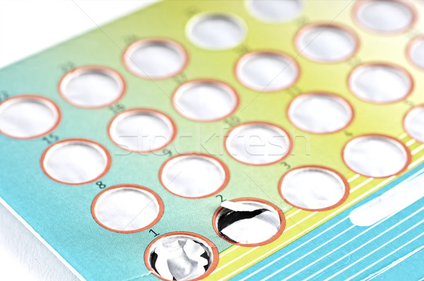 Dettaglio controllo delle nascite pillole medici sfondo calendario Foto d'archivio © Calek