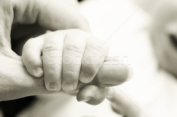Deget copil părinţi familie mamă Imagine de stoc © Calek