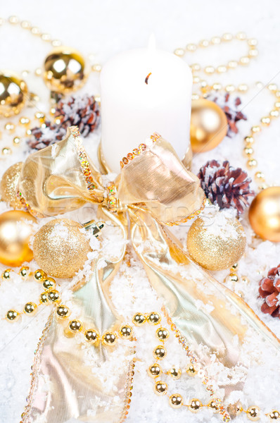 Goud christmas sneeuw decoraties boom natuur Stockfoto © calvste