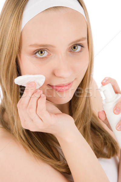 商業照片: 粉刺 · 青少年 · 女子 · 奶油 · 白