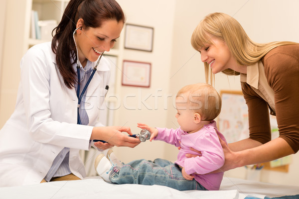Kinderarzt Baby Stethoskop cute Büro glücklich Stock foto © CandyboxPhoto