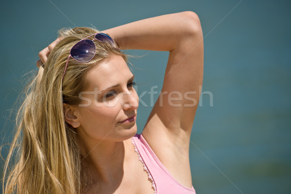 Rubio mujer disfrutar verano sol Foto stock © CandyboxPhoto