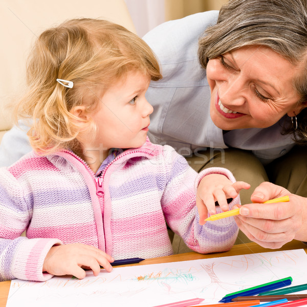 Petite fille grand-mère dessin ensemble petite fille crayons [[stock_photo]] © CandyboxPhoto