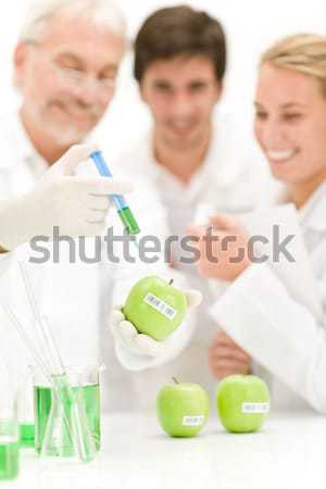 Genetisch engineering wetenschapper laboratorium testen Stockfoto © CandyboxPhoto