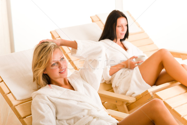 Foto stock: Relajarse · lujo · spa · belleza · mujeres · disfrutar