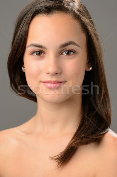 ストックフォト: 美しい · 十代の少女 · 化粧品 · スキンケア · ブルネット · 肖像