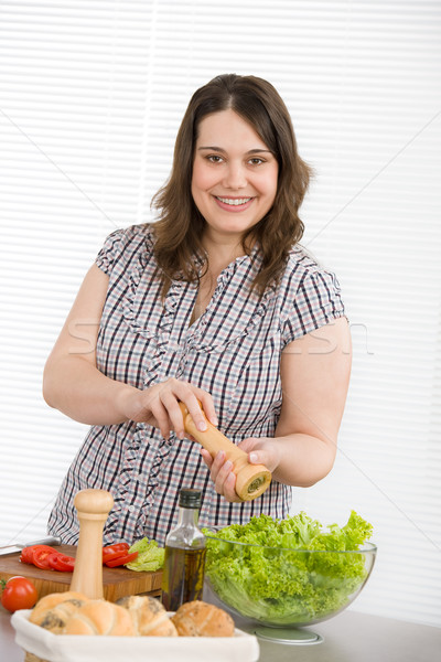 Кука Плюс размер счастливым женщину Салат растительное Сток-фото © CandyboxPhoto
