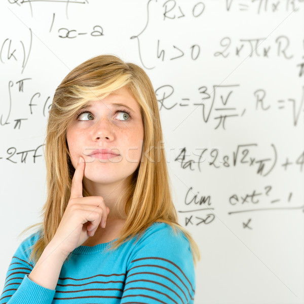 Pense étudiant adolescent mathématiques bord permanent [[stock_photo]] © CandyboxPhoto