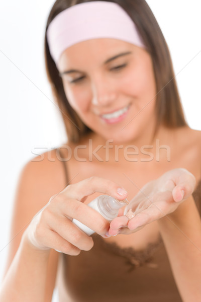 Make-up skin care - woman apply foundation Stock photo © CandyboxPhoto
