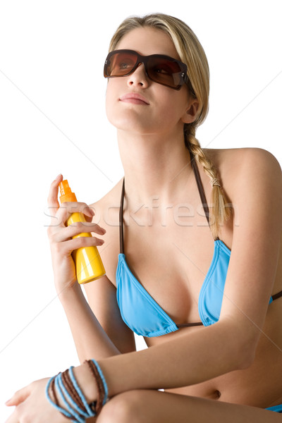 Zdjęcia stock: Plaży · młoda · kobieta · opalenizna · mleczko · kosmetyczne · bikini · okulary