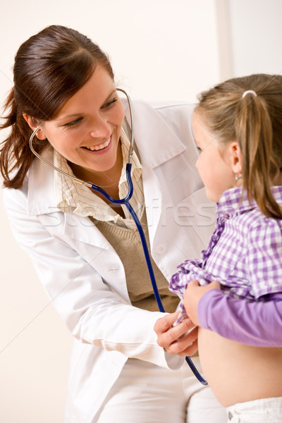 Foto stock: Feminino · médico · criança · estetoscópio · médico