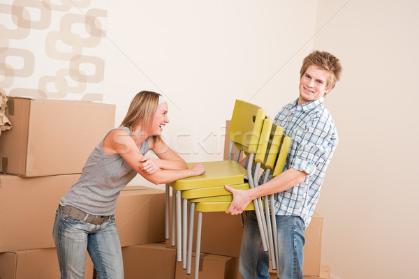 Stock fotó: Költözés · fiatal · pér · doboz · szék · új · otthon · papír