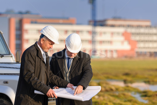 Zwei Mann aussehen Bau Plan Senior Stock foto © CandyboxPhoto