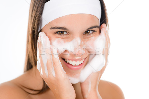 Nastolatek problem pielęgnacja skóry kobieta umyć twarz Zdjęcia stock © CandyboxPhoto