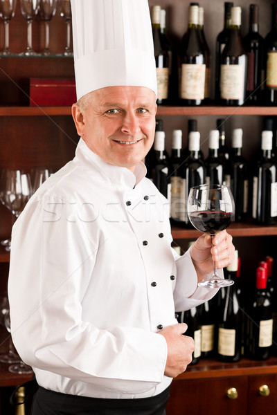 Küchenchef Koch Weinbar stehen Restaurant professionelle Stock foto © CandyboxPhoto