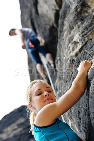 Foto d'archivio: Arrampicata · maschio · istruttore · donna · corda · tenere