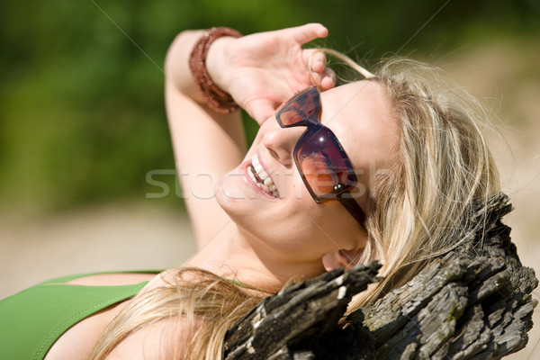 Rubio mujer bikini playa gafas de sol agua Foto stock © CandyboxPhoto