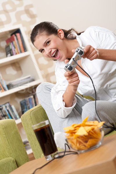 élèves Homme adolescent jouer jeu vidéo [[stock_photo]] © CandyboxPhoto