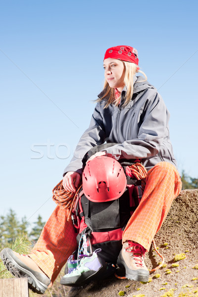 Stock fotó: Aktív · nő · hegymászás · pihen · hátizsák · fiatal · nő