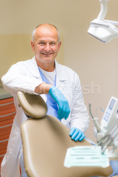 Retrato maduro sorridente dental cirurgião dentista Foto stock © CandyboxPhoto