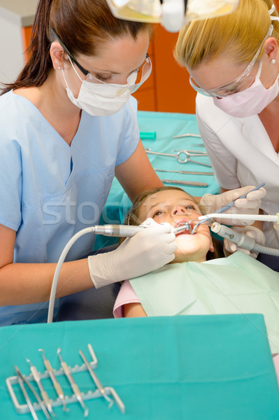 Foto stock: Dentista · enfermeira · little · girl · escritório · menina · médico