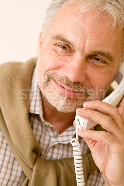 Heureux supérieurs homme mûr téléphone souriant [[stock_photo]] © CandyboxPhoto