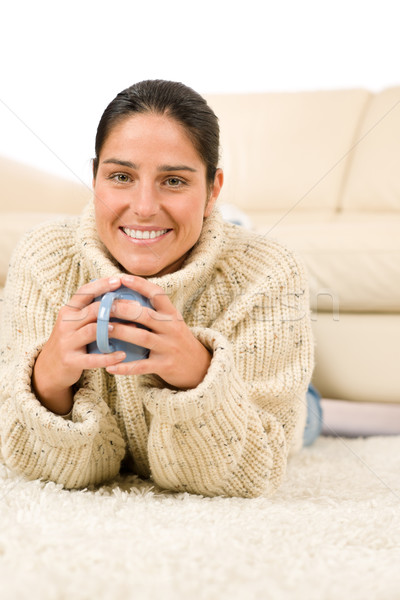 Inverno retrato feliz mulher café xícara de café Foto stock © CandyboxPhoto