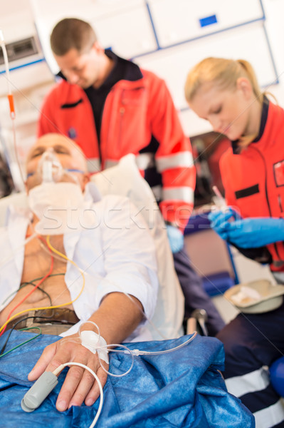 Doente paciente paramédico ambulância tratamento Foto stock © CandyboxPhoto