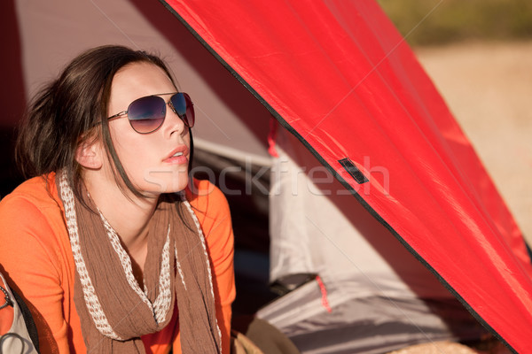 Camping fericit femeie cort singur relaxare Imagine de stoc © CandyboxPhoto
