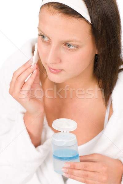 Acnee adolescent femeie curăţa piele Imagine de stoc © CandyboxPhoto