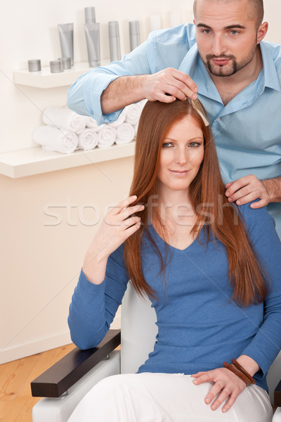 профессиональных парикмахер выбирать волос цвета Сток-фото © CandyboxPhoto