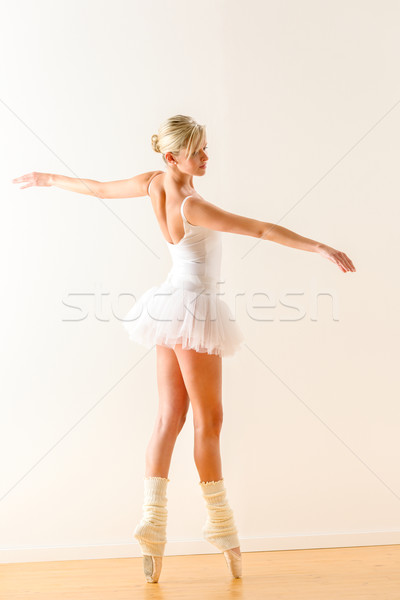 Stock fotó: Gyönyörű · balett-táncos · tánc · stúdió · nő · ballerina